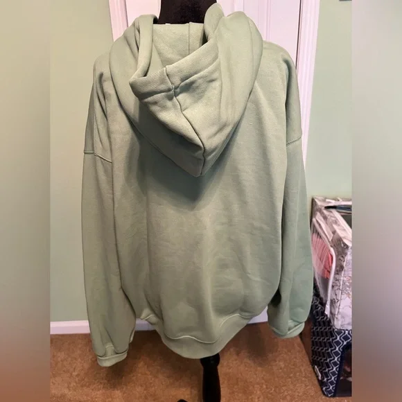 Jacket - Picture 4 of 6